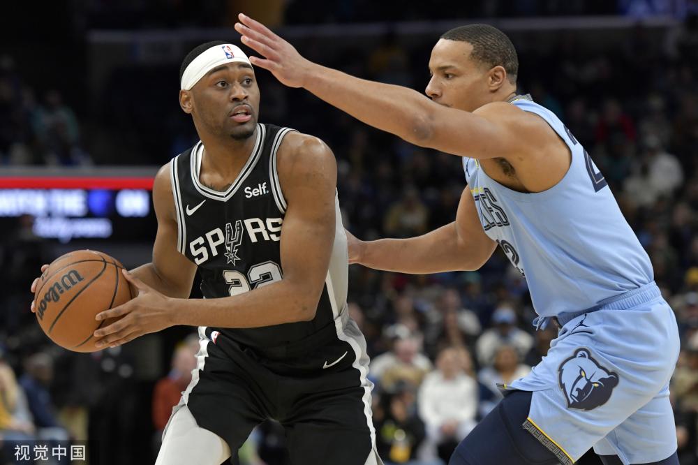 周送走两名 周送走两名