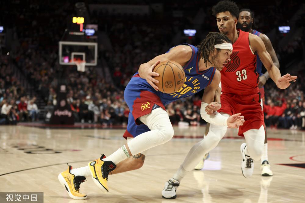 这对组合仍 这对组合仍