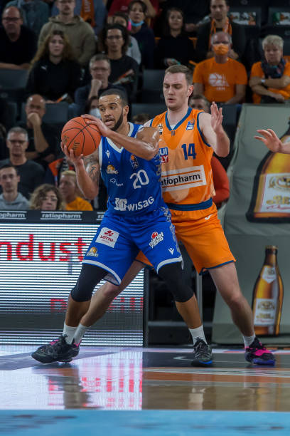 正在赢得越 正在赢得越