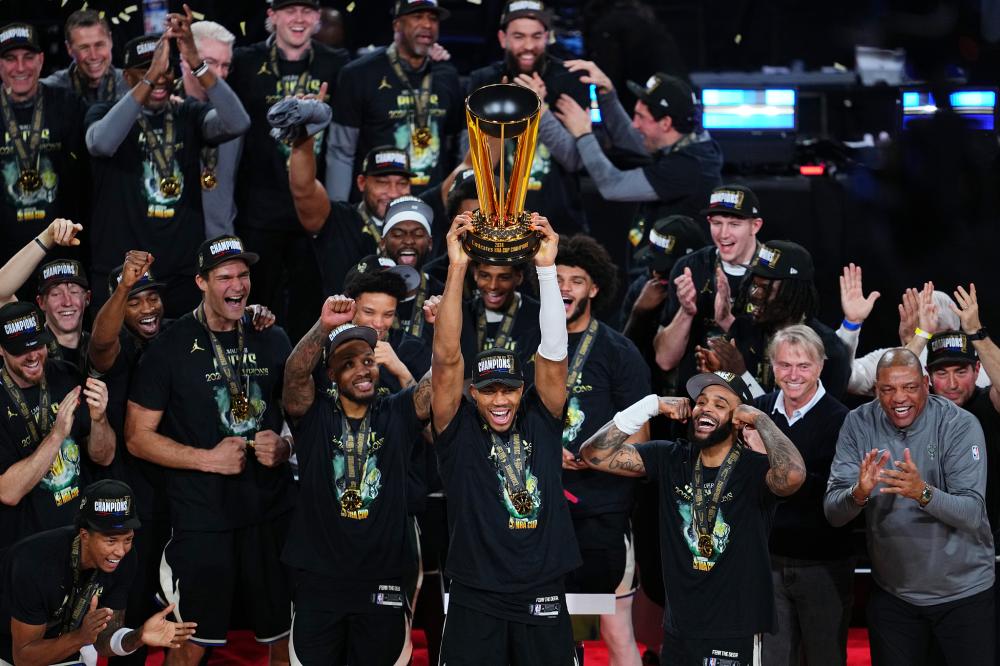 底便能归队 底便能归队